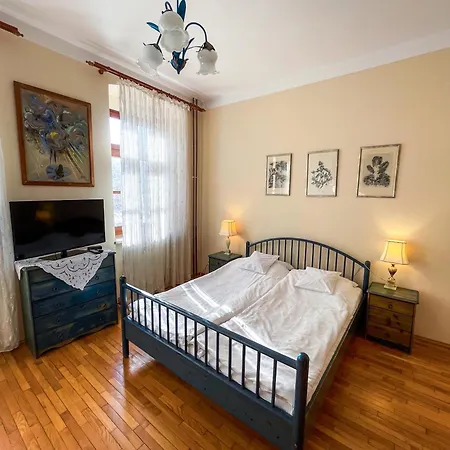 Bed & Breakfast Zamek W Czernej